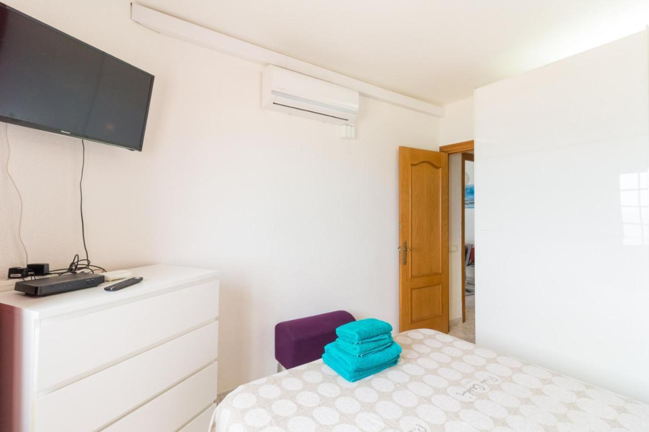 Apartment In Front Of The Beach Pineda de Mar Exterior photo
