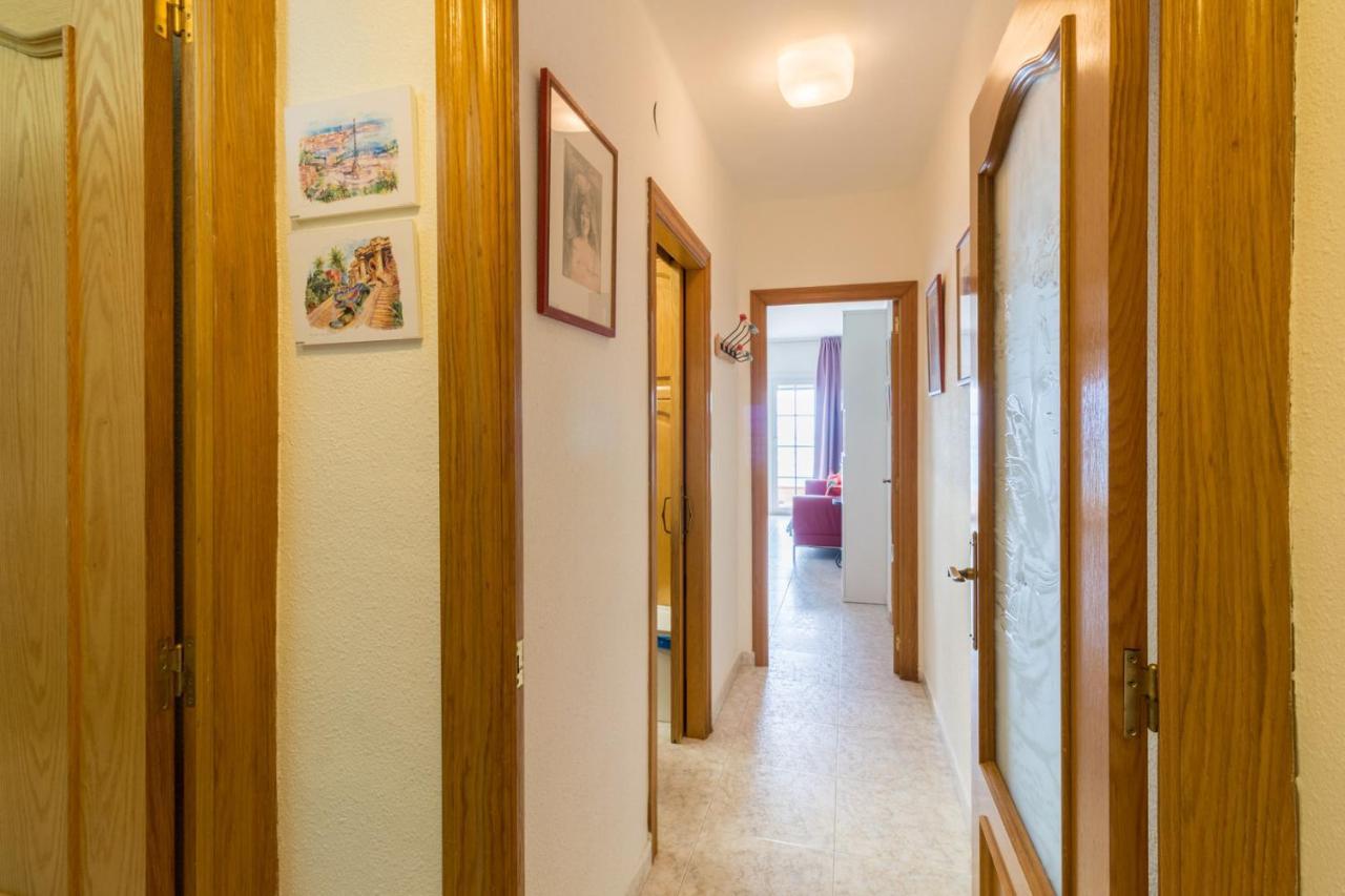Apartment In Front Of The Beach Pineda de Mar Exterior photo
