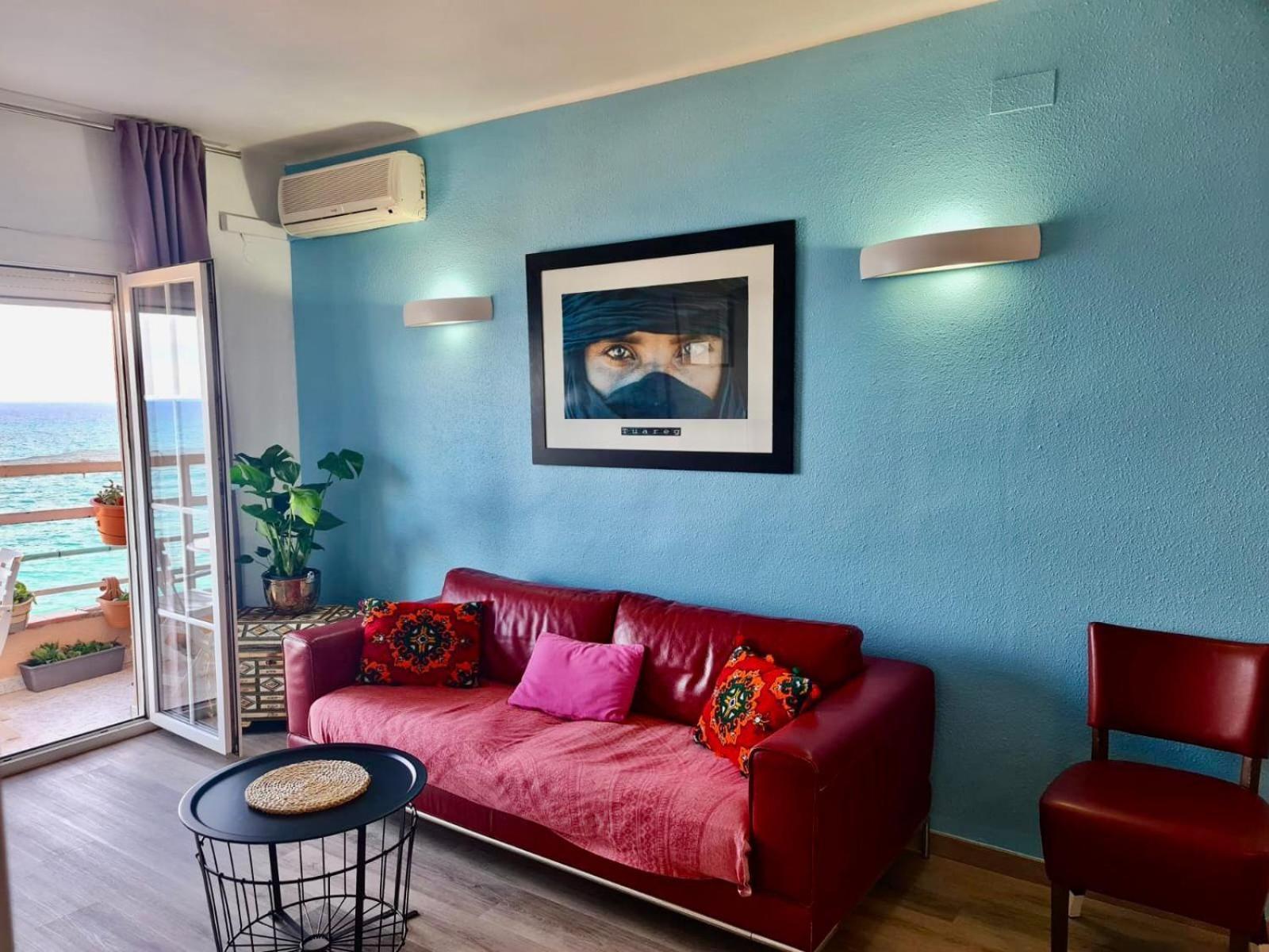 Apartment In Front Of The Beach Pineda de Mar Exterior photo